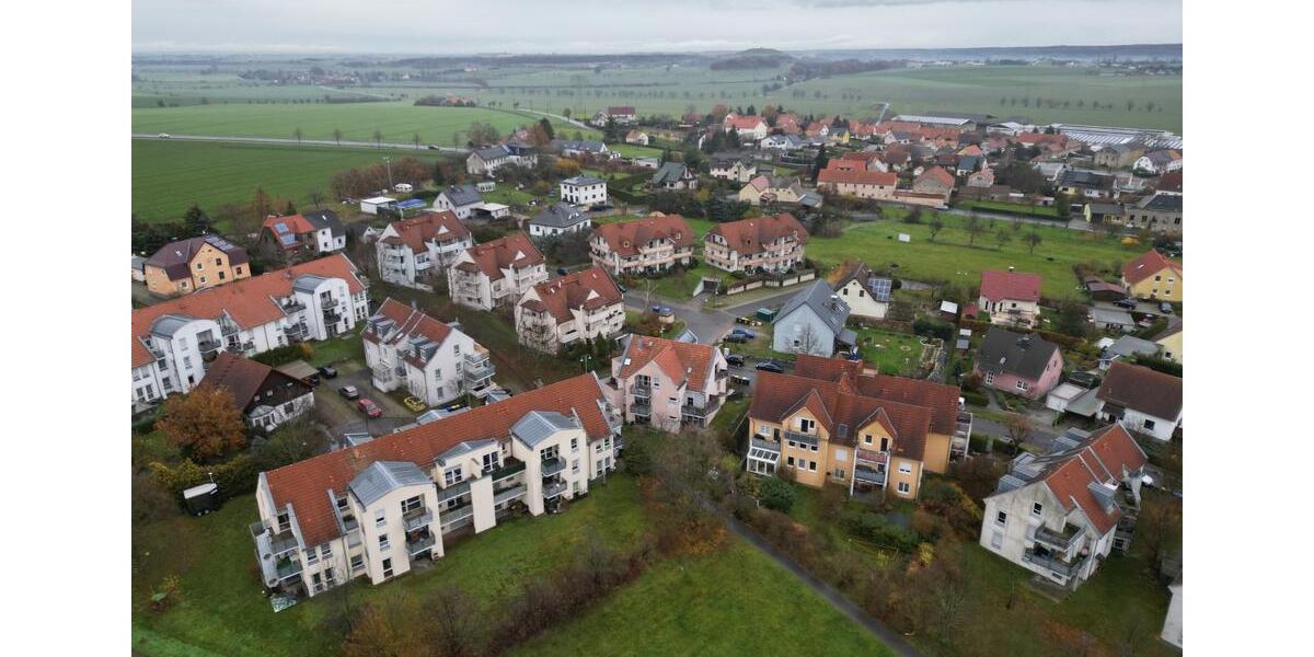 Terrassenwohnung Weinböhla - 3 Zimmer, 62 m&sup2;, 490&euro; | Angebot:25212821