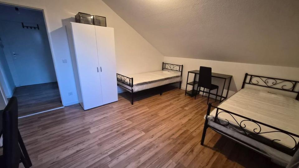 Wohnen auf Zeit Hückelhoven - 4 Zimmer, 100 m&sup2;, 600&euro; | Angebot:21847918