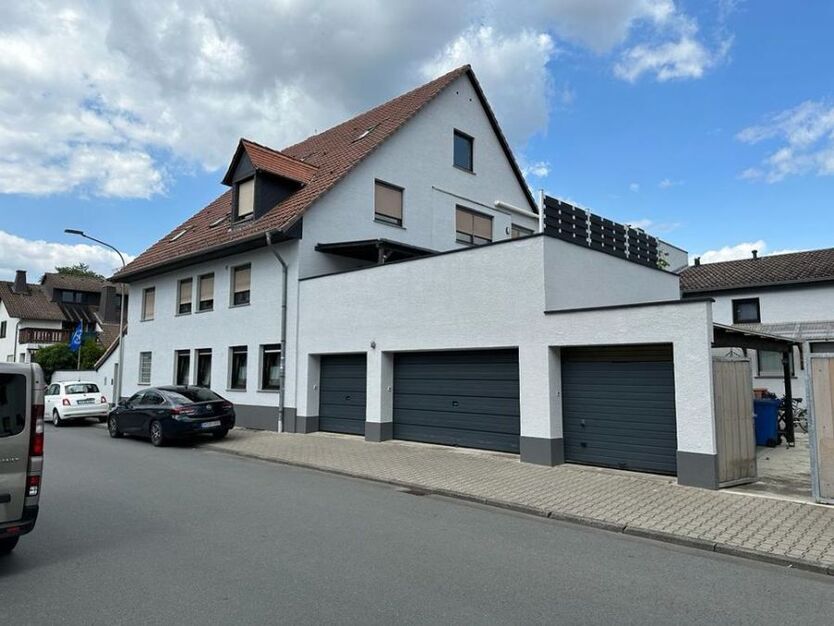 Ruhig & zentral: Helle 5-ZKBF mit Terrasse & Keller