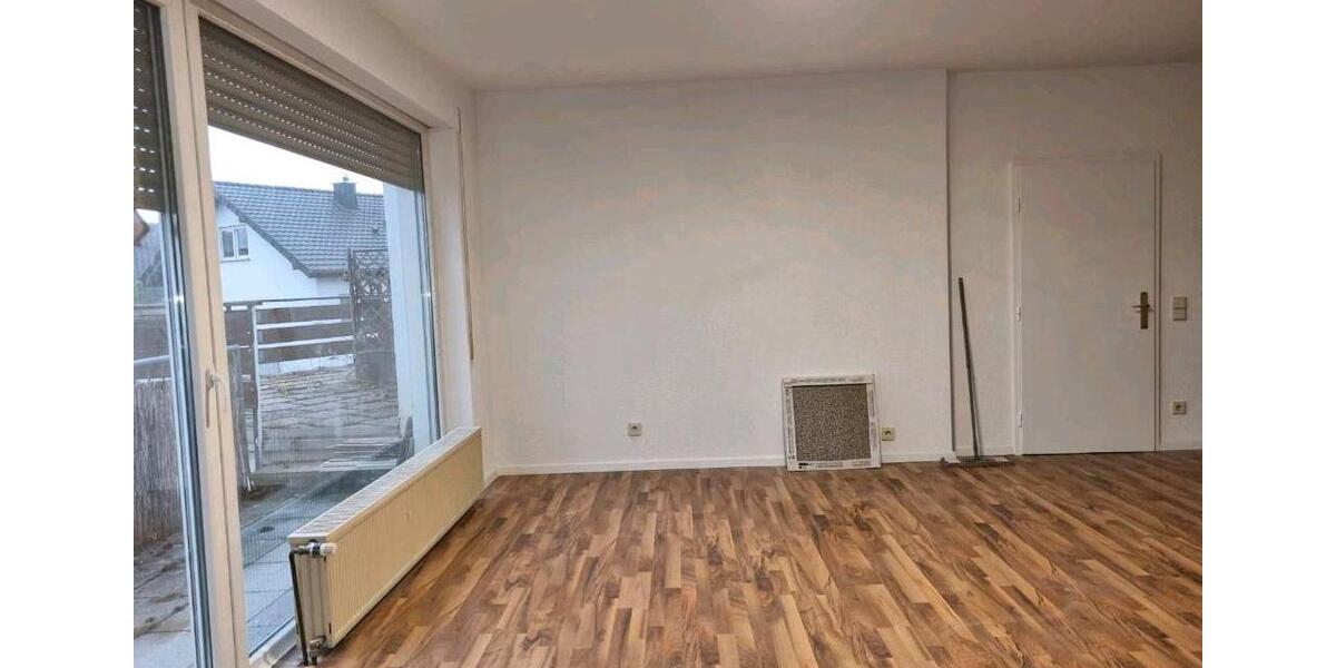Etagenwohnung Waldalgesheim - 3 Zimmer, 128 m&sup2;, 1.050&euro; | Angebot:26214801