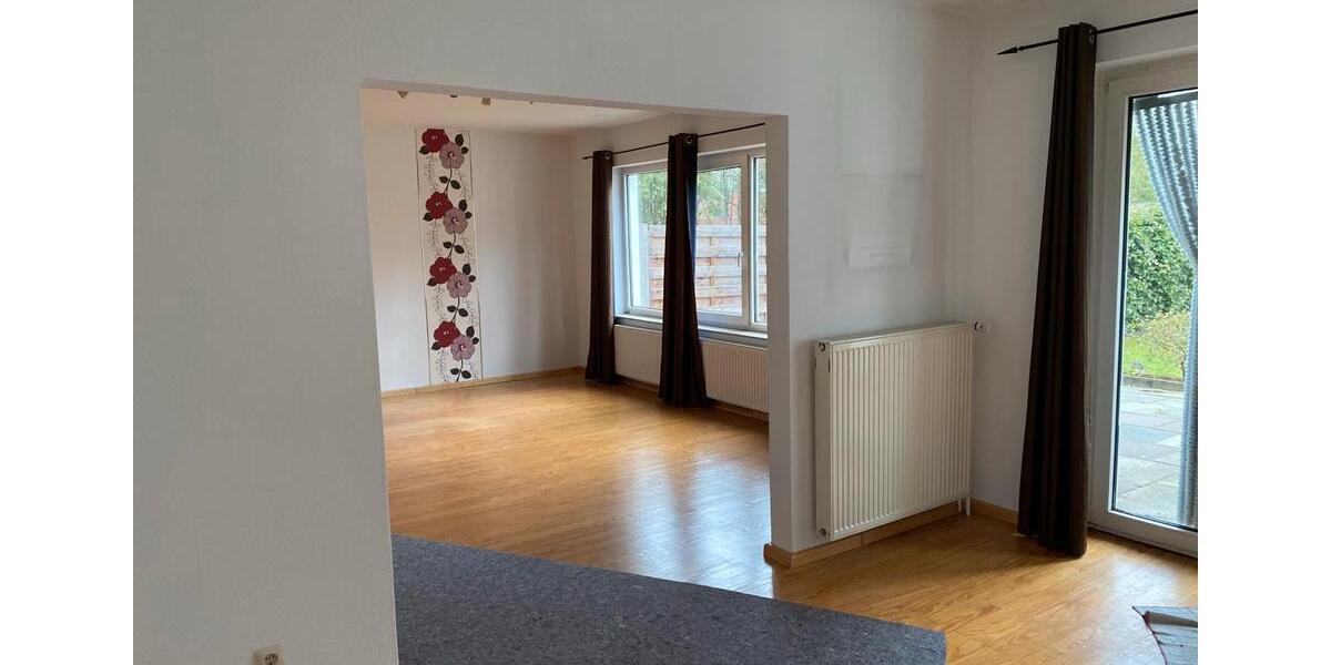 Doppelhaushälfte Aurich Egels und Wallinghausen - 6 Zimmer, 150 m&sup2;, 1.200&euro; | Angebot:26641326