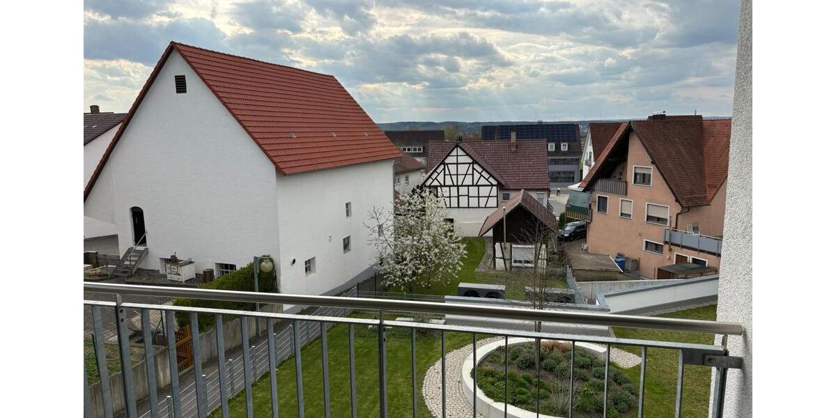 Etagenwohnung Ertingen - 3.5 Zimmer, 91 m&sup2;, 1.000&euro; | Angebot:26267528