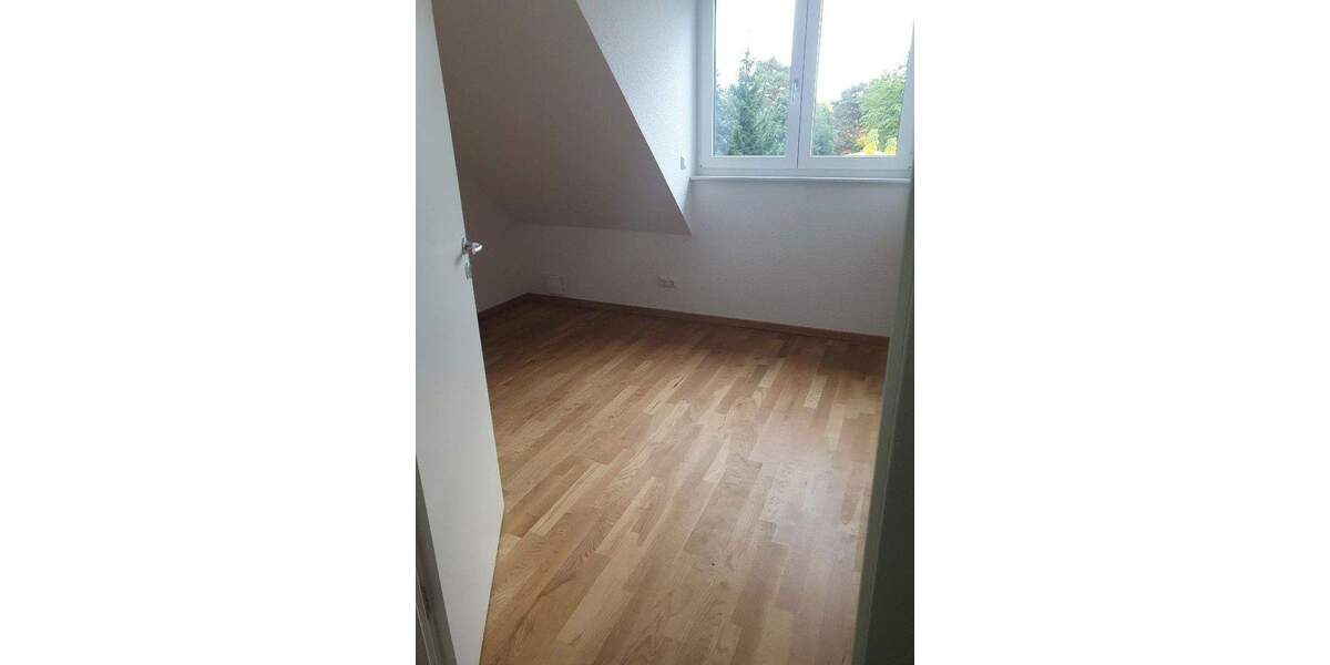 Familienfreundliches Reihenhaus mit 5 Zimmern südwestlich von Berlin in Zossen 5 zimmer