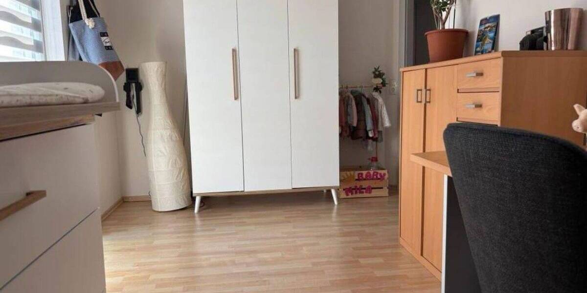 Etagenwohnung Sennfeld Rempertshag - 4 Zimmer, 103 m&sup2;, 1.220&euro; | Angebot:25724195