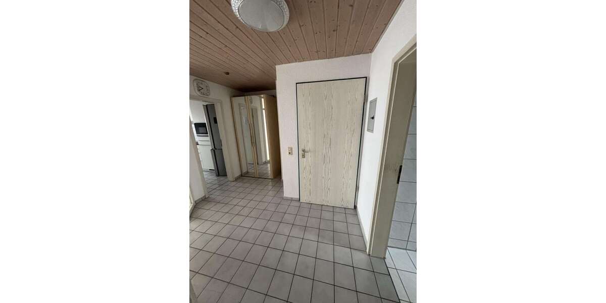 Etagenwohnung Böblingen - 2 Zimmer, 62 m&sup2;, 990&euro; | Angebot:26186125