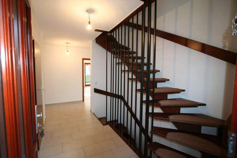 Familienfreundliches Reihenendhaus in toller Cityrandlage - top renoviert - provisionsfrei! 6 zimmer