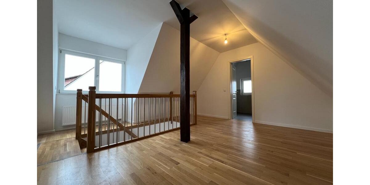 Maisonettenwohnung Viernheim - 4 Zimmer, 146 m&sup2;, 1.700&euro; | Angebot:25649053