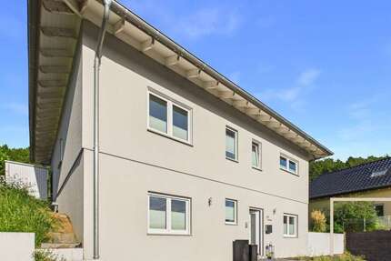 Haus Farschweiler - 5 Zimmer, 184 m&sup2;, 1.820&euro; | Angebot:26826439