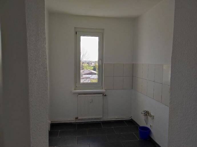 3 -Raum-Wohnung mit Balkon in Regis-Breitingen 3 zimmer