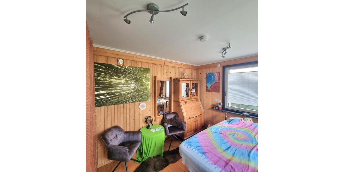 Erdgeschoßwohnung Bretten - 3 Zimmer, 90 m&sup2;, 1.200&euro; | Angebot:24840636