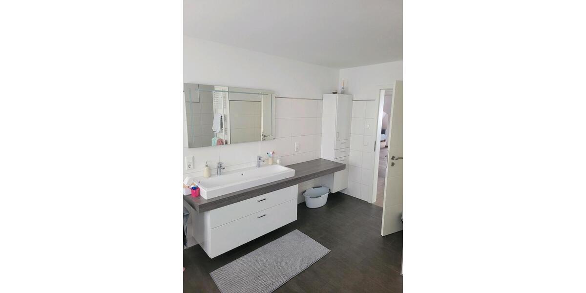 Maisonettenwohnung Bersenbrück - 3 Zimmer, 96 m&sup2;, 810&euro; | Angebot:26523716