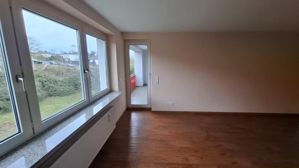 Etagenwohnung Borken (Hessen) - 3 Zimmer, 76 m&sup2;, 599&euro; | Angebot:25512372