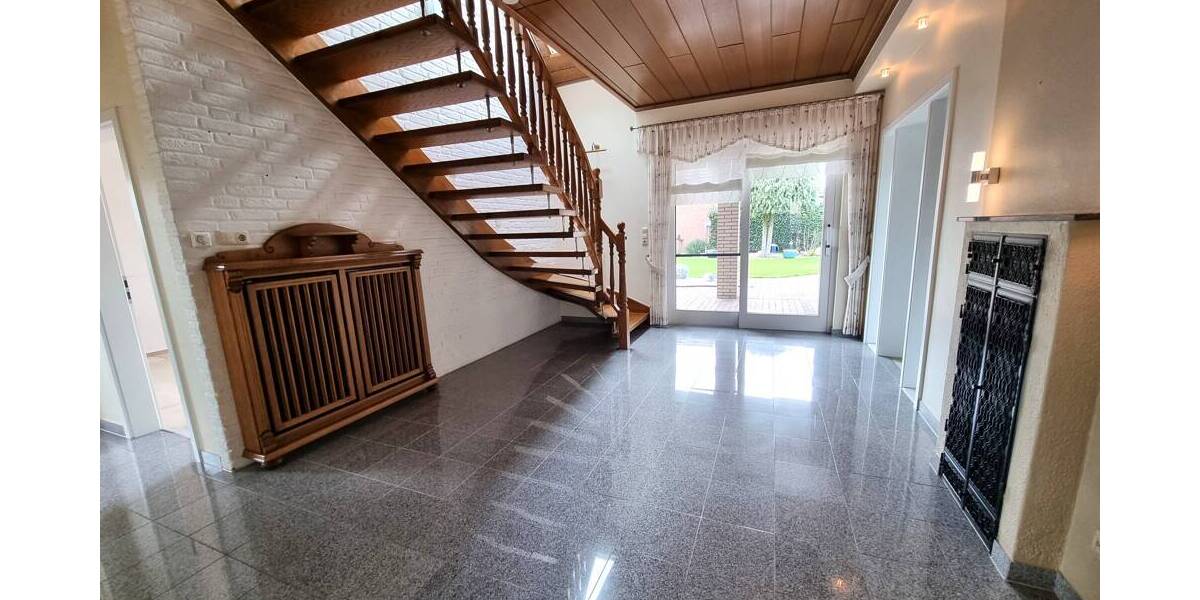 Bungalow Damme Damme-West - 3 Zimmer, 129 m&sup2;, 1.300&euro; | Angebot:26170771