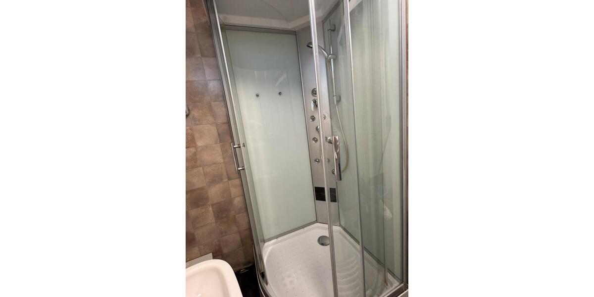 Wohnen auf Zeit Hahnstätten - 10 Zimmer, 250 m&sup2;, 15&euro; | Angebot:24532762