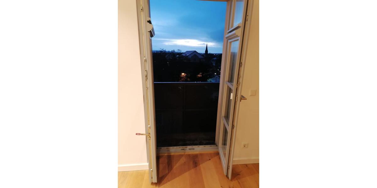 Etagenwohnung Pirna - 3 Zimmer, 61 m&sup2;, 680&euro; | Angebot:26639586