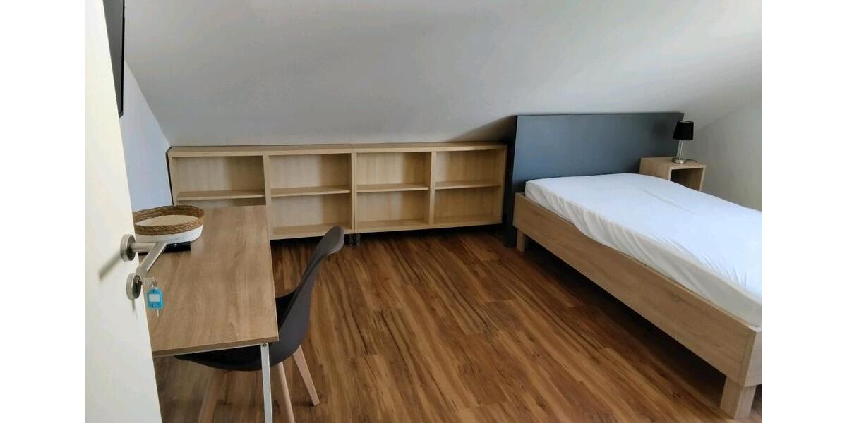 Etagenwohnung Malberg - 1 Zimmer, 45 m&sup2;, 535&euro; | Angebot:25873818