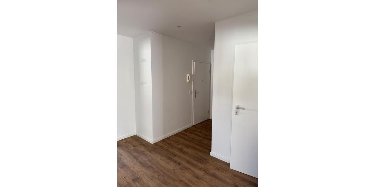 Dachgeschoßwohnung Mittenwalde - 2.5 Zimmer, 77 m&sup2;, 1.043&euro; | Angebot:26454066