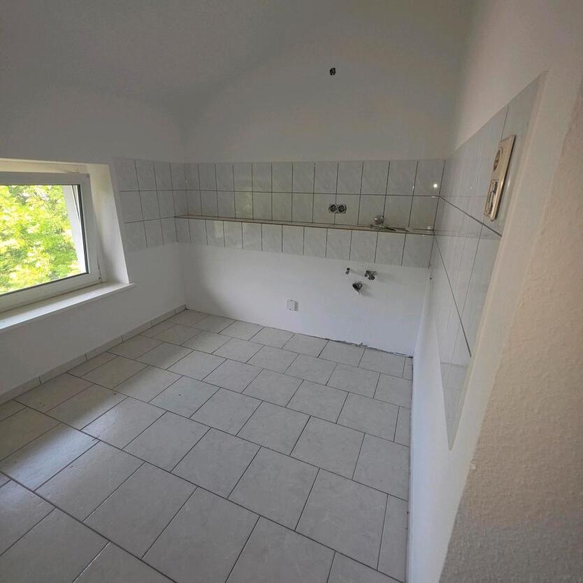 2 Zimmer Küche Diele Bad in Vohwinkel