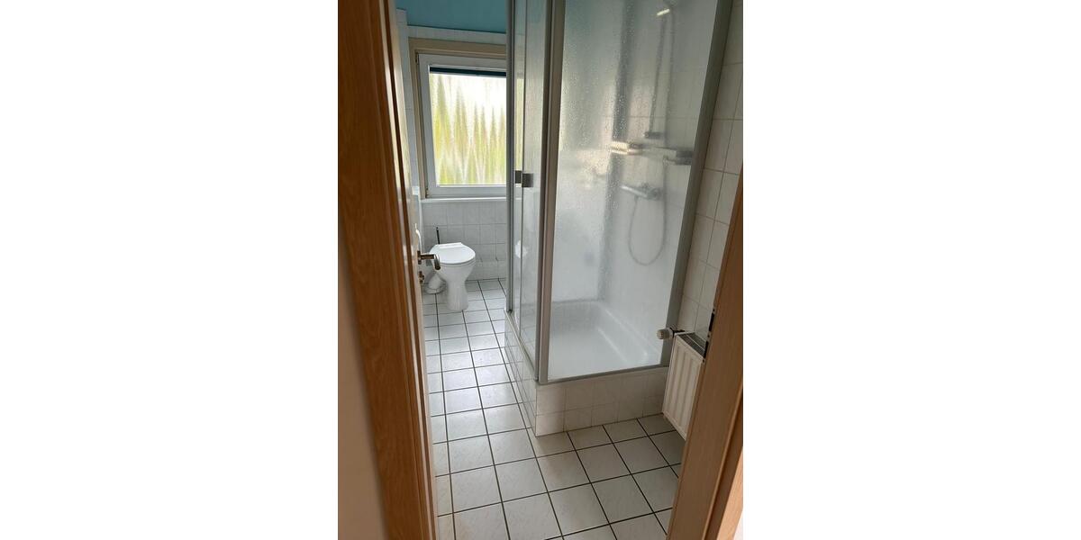 Dachgeschoßwohnung Stadtoldendorf - 3 Zimmer, 70 m&sup2;, 700&euro; | Angebot:26482129