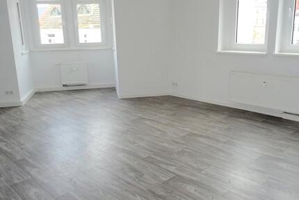Wohnung Werdau - 3 Zimmer, 99 m&sup2;, 580&euro; | Angebot:18259417