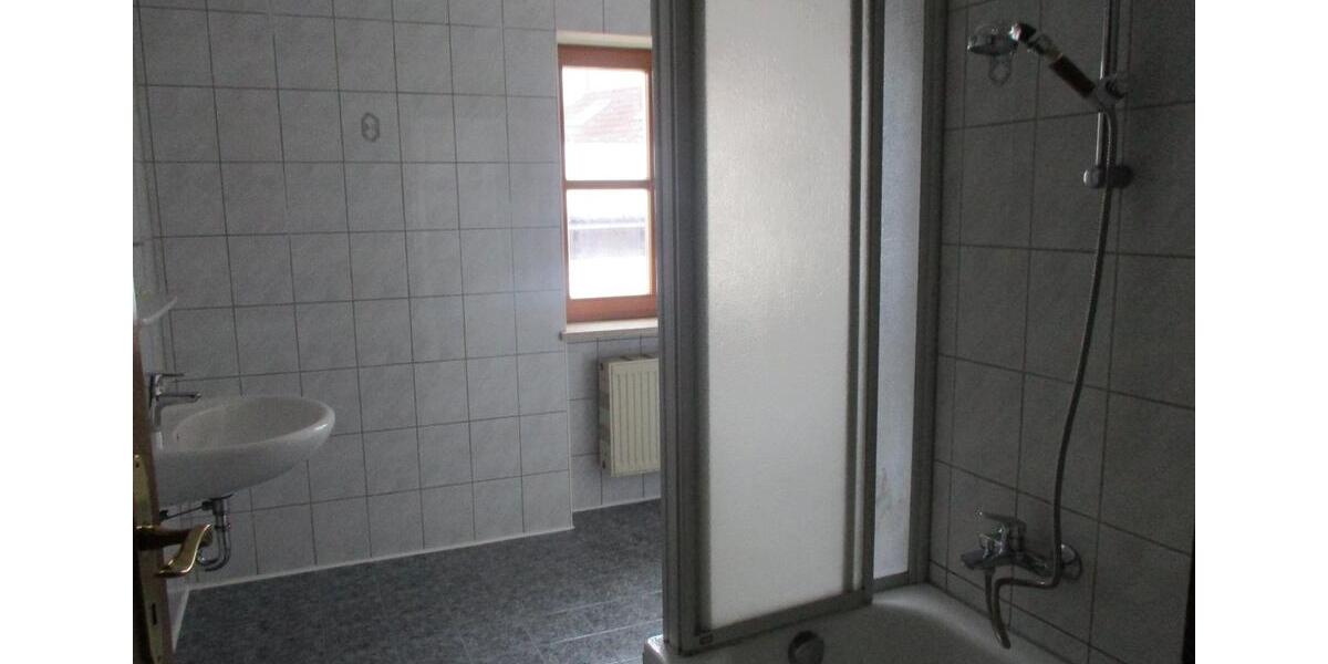 Erdgeschoßwohnung Arnstorf - 1 Zimmer, 60 m&sup2;, 490&euro; | Angebot:24613241