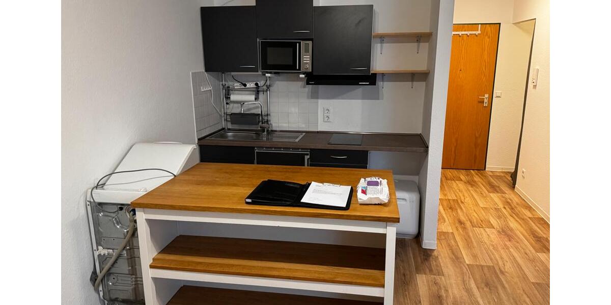 Etagenwohnung Hof Altstadt - 1 Zimmer, 41 m&sup2;, 350&euro; | Angebot:25022799