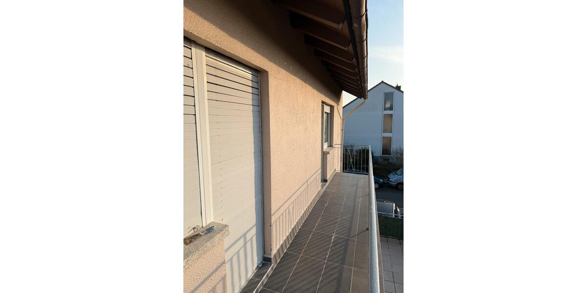 Maisonettenwohnung Karben - 3 Zimmer, 130 m&sup2;, 1.500&euro; | Angebot:24640860