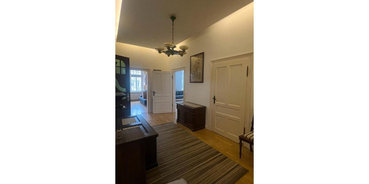 Etagenwohnung Erfurt Hochheim - 4 Zimmer, 166 m&sup2;, 2.075&euro; | Angebot:24940866