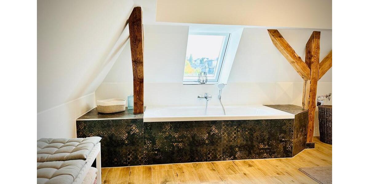 Dachgeschoßwohnung Schneeberg - 2 Zimmer, 60 m&sup2;, 670&euro; | Angebot:24773899