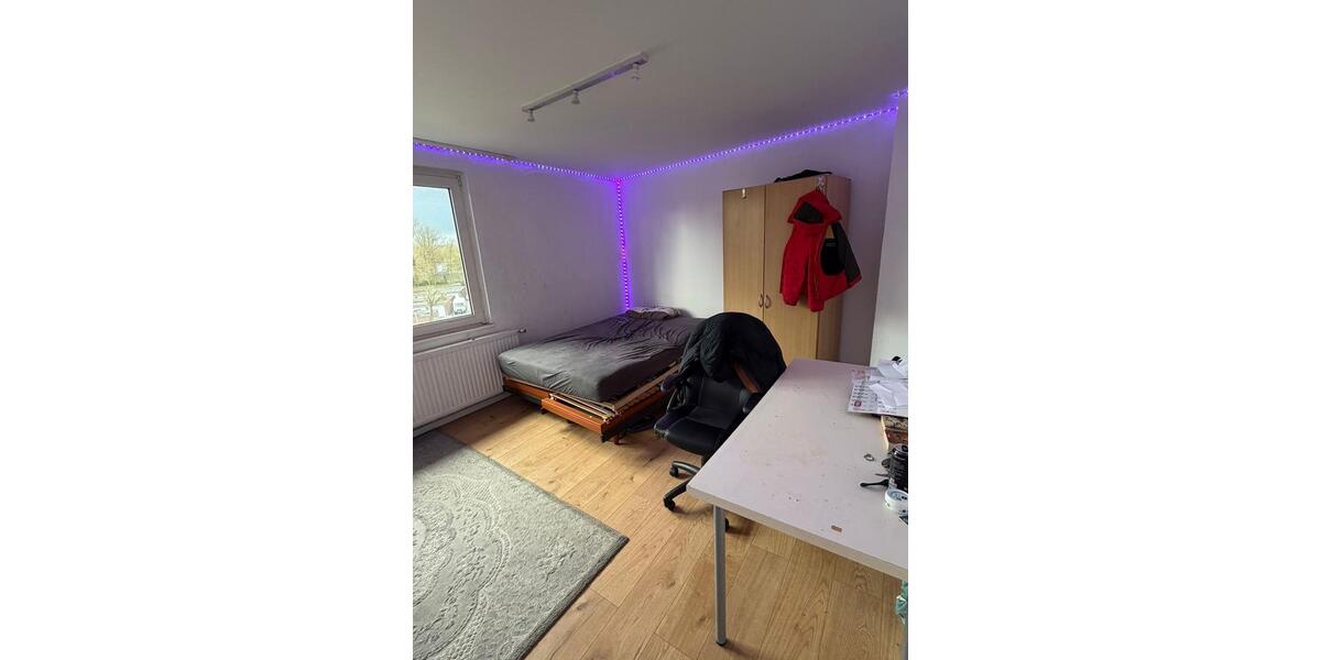Wohnen auf Zeit Aachen Aachen-Mitte - 3 Zimmer, 70 m&sup2;, 415&euro; | Angebot:26351592