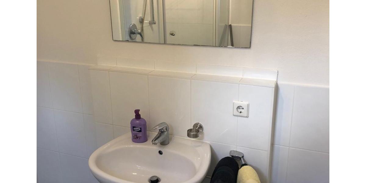 2-Zimmerwohnung mit Ladestation (11Kw) für Ihr Elektrofahrzeug, Internet, TV, Küche m. Geschirrspüler, DuscheWc, Wasch-Trockner 2 zimmer