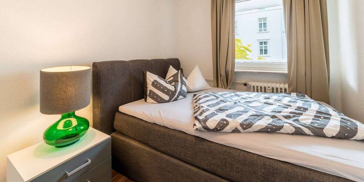 Etagenwohnung Frankfurt am Main Westend-Süd - 2 Zimmer, 46 m&sup2;, 1.810&euro; | Angebot:26824540