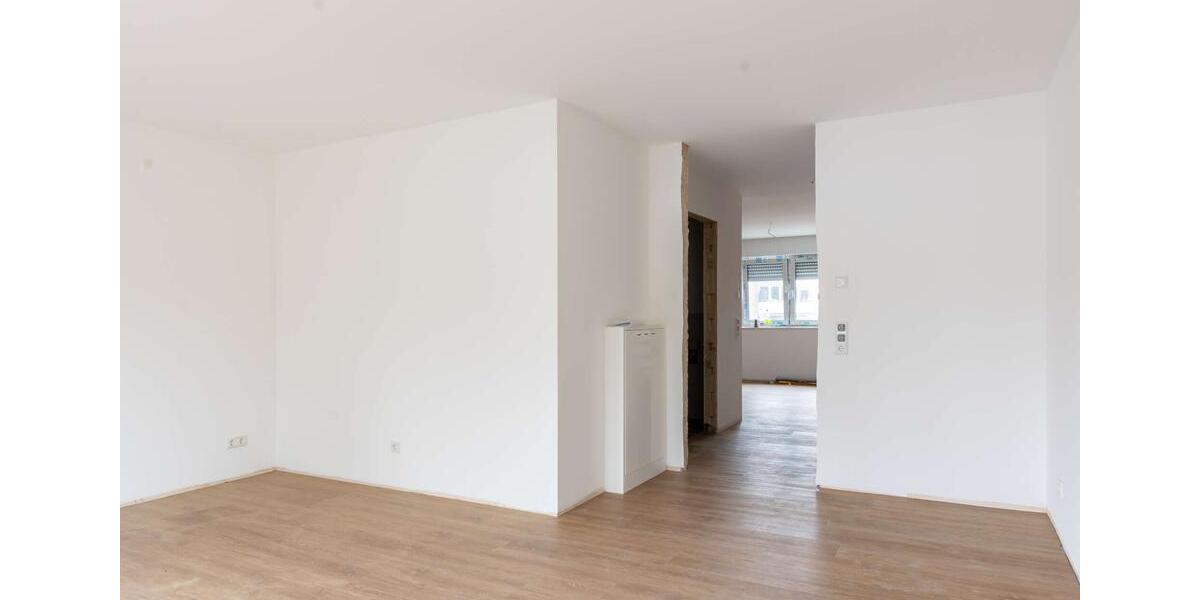 Etagenwohnung Bad Zwischenahn - 3 Zimmer, 100 m&sup2;, 1.300&euro; | Angebot:25904600