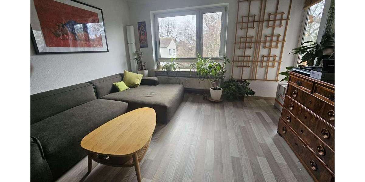 Etagenwohnung Wiesbaden Biebrich - 3 Zimmer, 73 m&sup2;, 1.022&euro; | Angebot:25256556