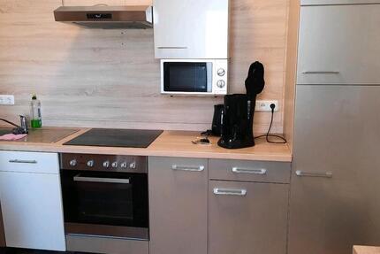 Wohnen auf Zeit Glauchau - 5 Zimmer, 100 m&sup2;, 340&euro; | Angebot:13740287