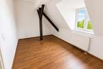Dachgeschoßwohnung Merseburg - 4 Zimmer, 90 m&sup2;, 590&euro; | Angebot:26535293