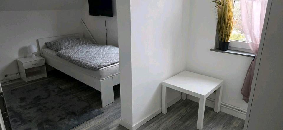 Wohnen auf Zeit Delmenhorst - 4 Zimmer, 70 m&sup2;, 35&euro; | Angebot:26624313