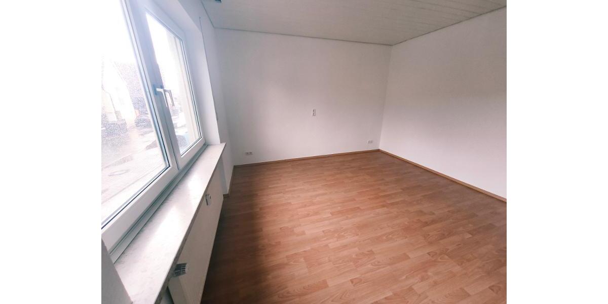 2 Zi. EG Wohnung mit Balkon - Etagenwohnung Pommersfelden | Angebot:25842014