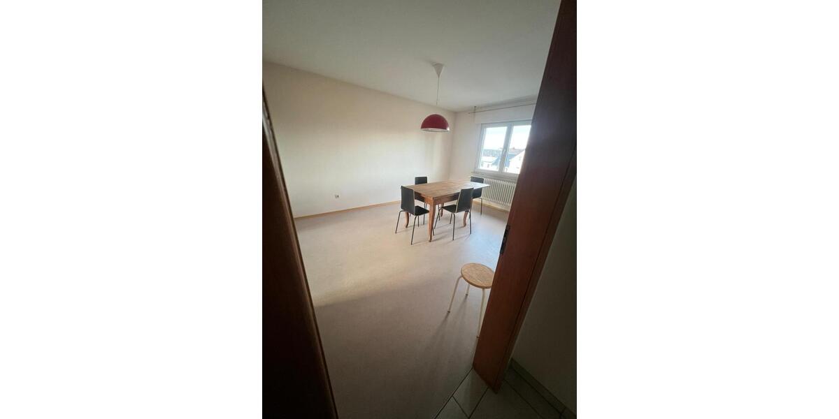 Großes, helles 23 m² Zimmer mit Balkon in 3er-WG (Neugründung) 1 zimmer