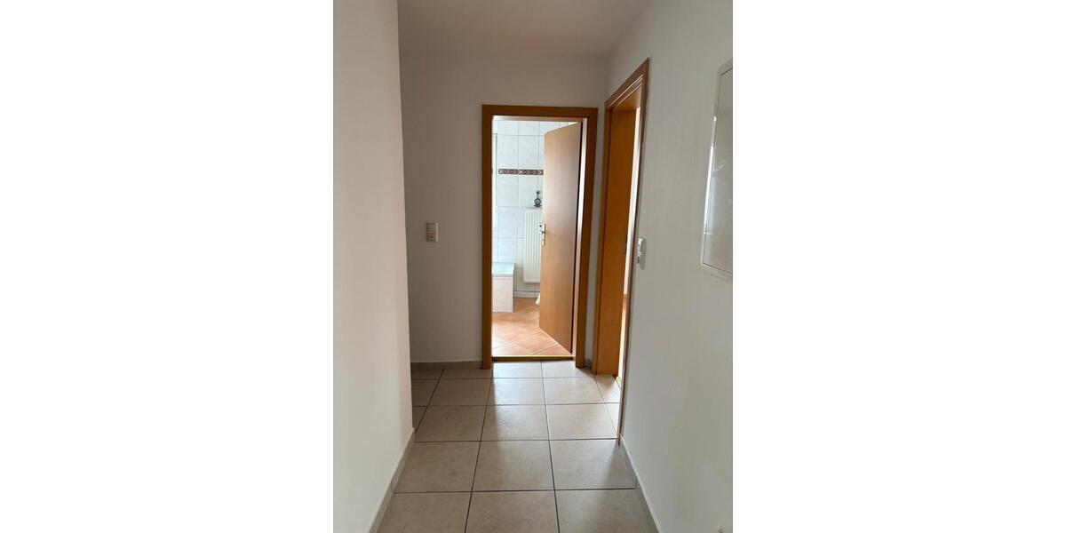 Etagenwohnung Rimpar - 2.5 Zimmer, 68 m&sup2;, 695&euro; | Angebot:26632111