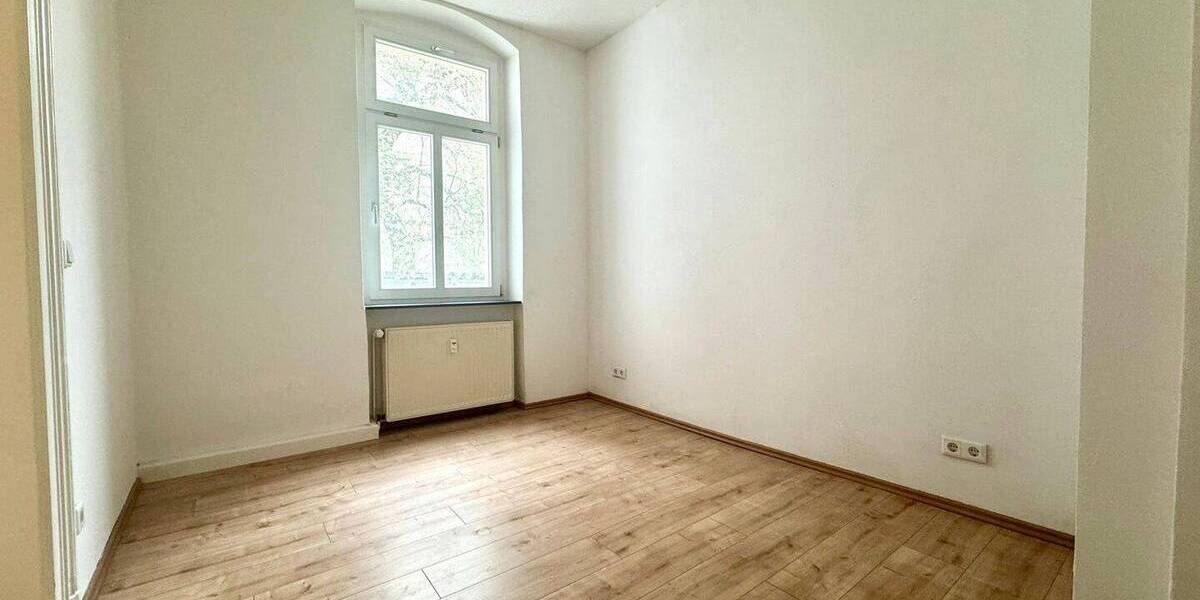 Zimmer Dresden Striesen-Ost - 3 Zimmer, 89 m&sup2;, 890&euro; | Angebot:26107123