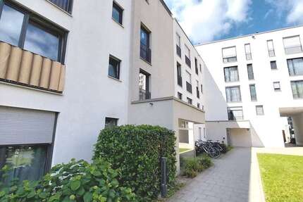 Wohnung München Perlach - 3 Zimmer, 76 m&sup2;, 1.750&euro; | Angebot:27103914