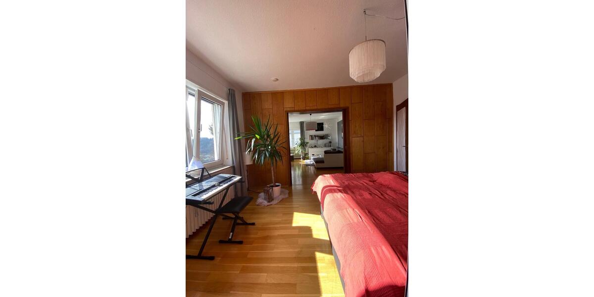 Erdgeschoßwohnung Siegen - 3 Zimmer, 85 m&sup2;, 892&euro; | Angebot:25891434