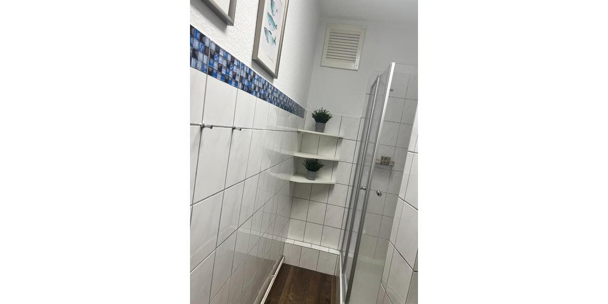 Wohnen auf Zeit Emden - 4 Zimmer, 15 m&sup2;, 27&euro; | Angebot:26589438