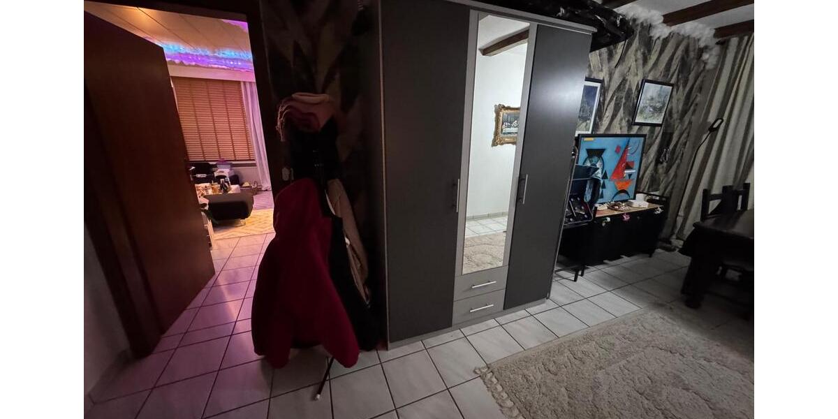 Etagenwohnung Vlotho - 1 Zimmer, 65 m&sup2;, 600&euro; | Angebot:26082751