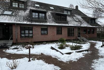 Moderne und helle 3-Zimmerwohnung auf zwei Etagen mit kleinem Garten und TG-Stellplatz 3 zimmer