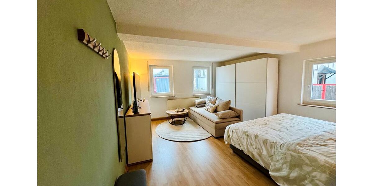 Etagenwohnung Mainz - 3 Zimmer, 90 m&sup2;, 1.100&euro; | Angebot:24685887