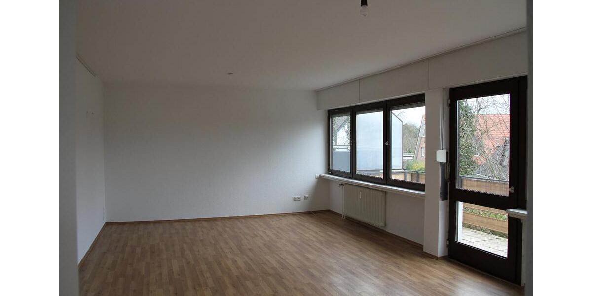 Traar Mitte - 3 Zimmerwohnung im 1. OG mit Balkon 3 zimmer