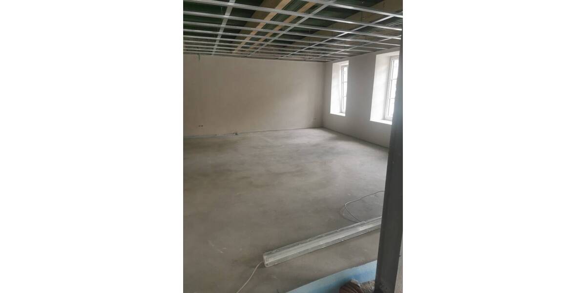 Gewerbeobjekt Pfarrkirchen - 3 Zimmer, 110 m&sup2;, 1.100&euro; | Angebot:25667984