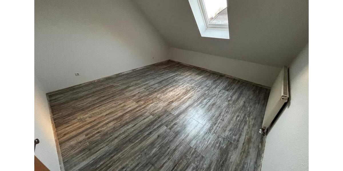 Etagenwohnung Wiesmoor - 2 Zimmer, 65 m&sup2;, 740&euro; | Angebot:26014262